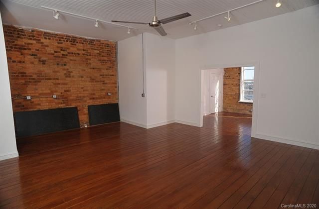 121 S Main St, Salisbury, NC 28144